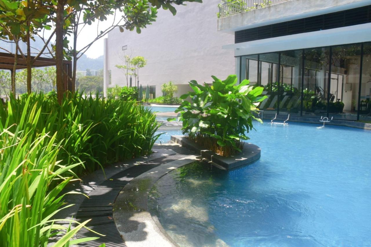 Cozy With Garden @midhill Genting 8pax Apartment *