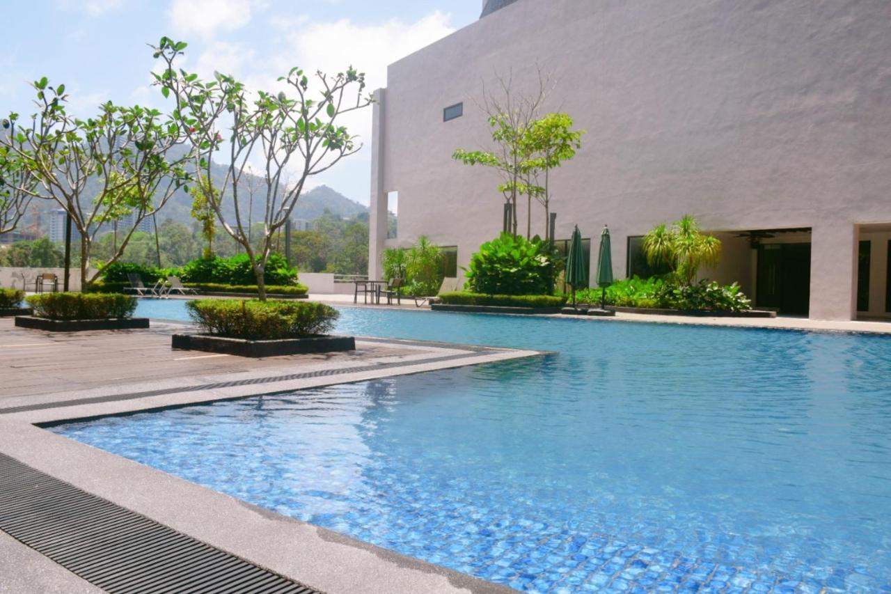 Apartment Cozy With Garden @midhill Genting 8pax Genting Highlands